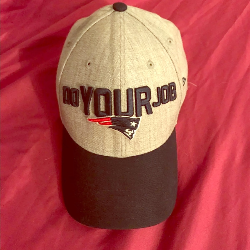Men’s Patriots Hat Size M/L